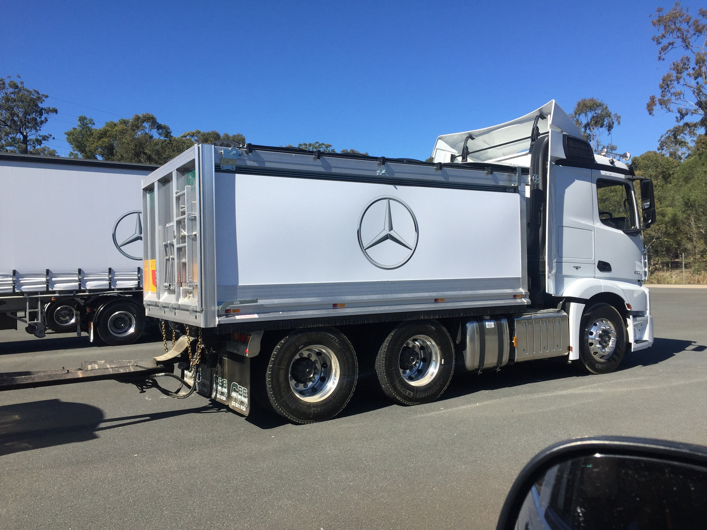 Vehicle and Fleet Signage